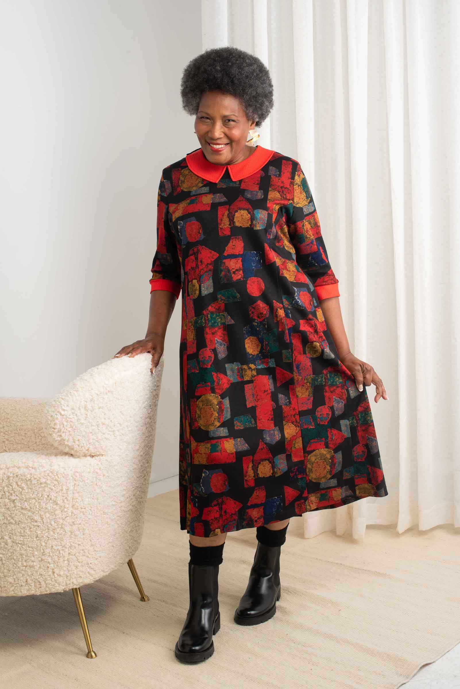 2AR823-2A606-Adaptive Dress With Fake Peterpan Collar – Boutiques Chic chez vous 2AR823-2A606-Adaptive Dress With Fake Peterpan Collar – Boutiques Chic chez vous